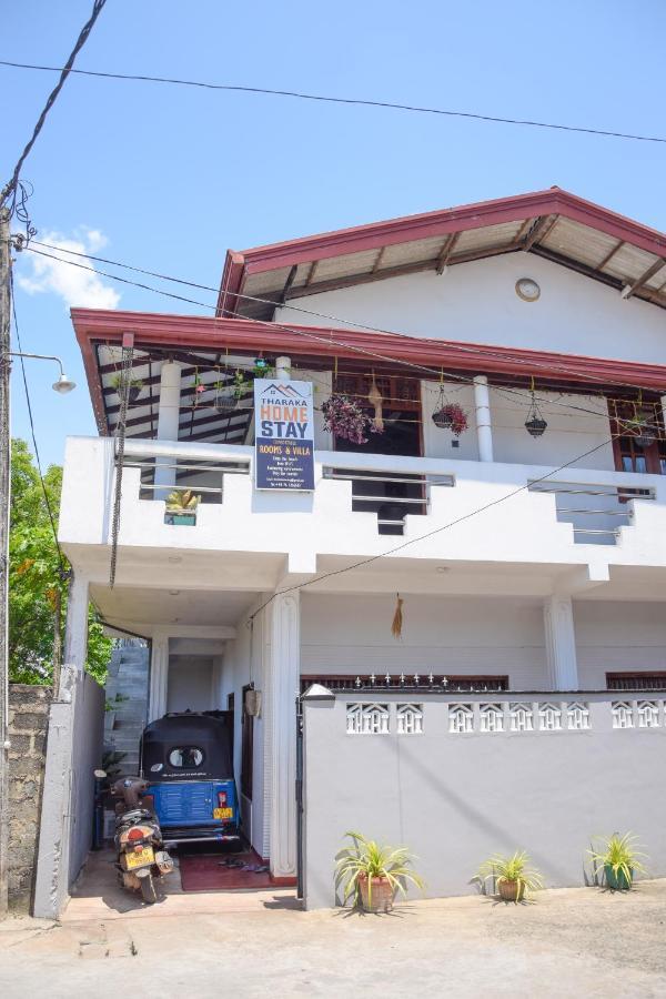 Tharaka Homestay Weligama Buitenkant foto