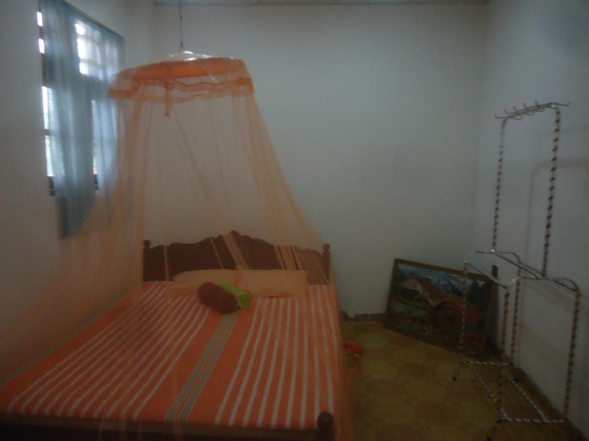 Tharaka Homestay Weligama Buitenkant foto